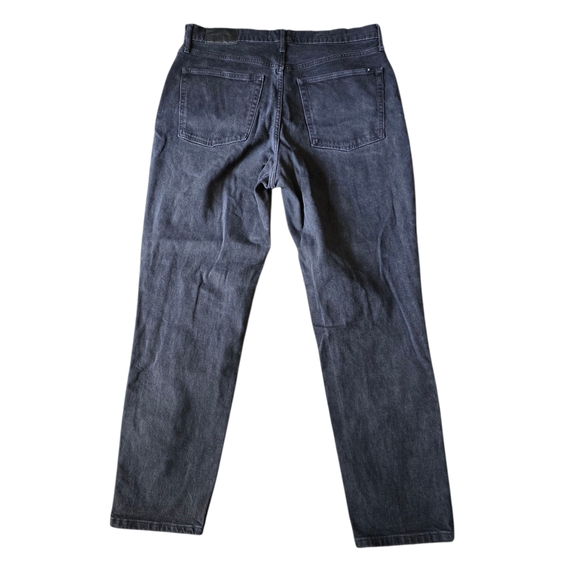 Everlane Women's Charcoal Black Straight Leg Jeans. Size 31 - Picture 2 of 8